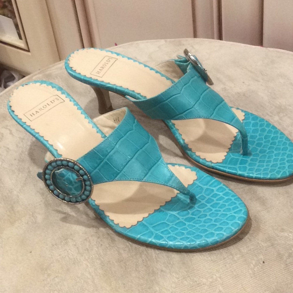 Harold’s teal with stones Sz 6 made in Italy